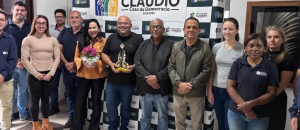 Câmara recebe imagem peregrina de Nossa Senhora Aparecida
