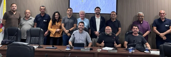 APAE leva números, histórias e pedidos à Câmara e busca apoio para ampliar atendimentos no município