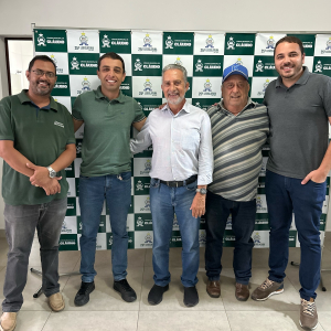 Câmara Municipal de Cláudio recebe visita institucional do prefeito eleito Zezinho