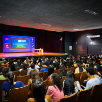 Teatro na Semana da Mulher: “Peixes” é exibido em Cláudio e mobiliza estudantes e comunidade