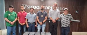 Por intermédio da Câmara, Sicoob Copermec faz doação de cinco computadores e de dois monitores para nova Delegacia da Polícia Civil
