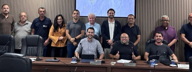 APAE leva números, histórias e pedidos à Câmara e busca apoio para ampliar atendimentos no município