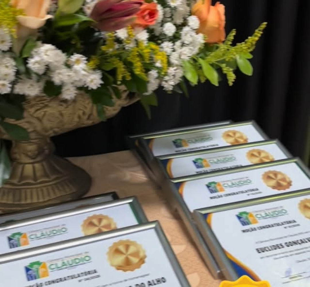 Uma noite de reconhecimento em Cláudio