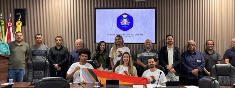 Movimento LGBTQIA+ usa Tribuna Livre para defender respeito e direitos