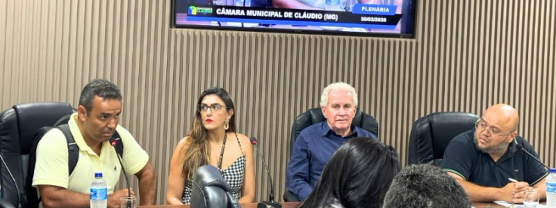 Secretários prestam esclarecimentos sobre estradas rurais